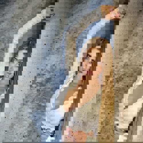 VanessaGANZNEU1573