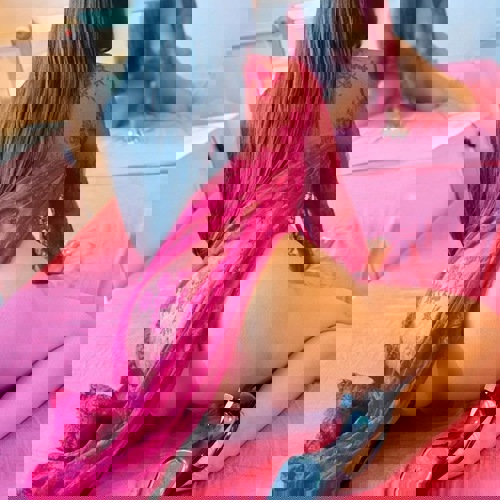 ISABELLEHOT
