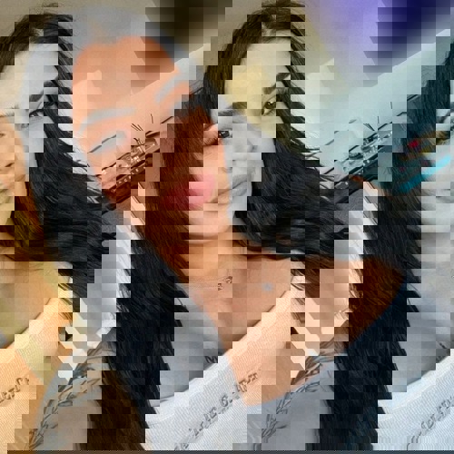 Sarah1785