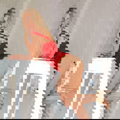 heieDameEmily
