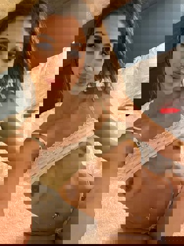 Pamela61